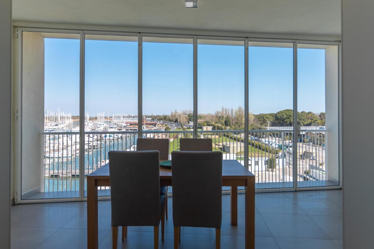 Mosella Suite Hotel Sottomarina Exterior photo