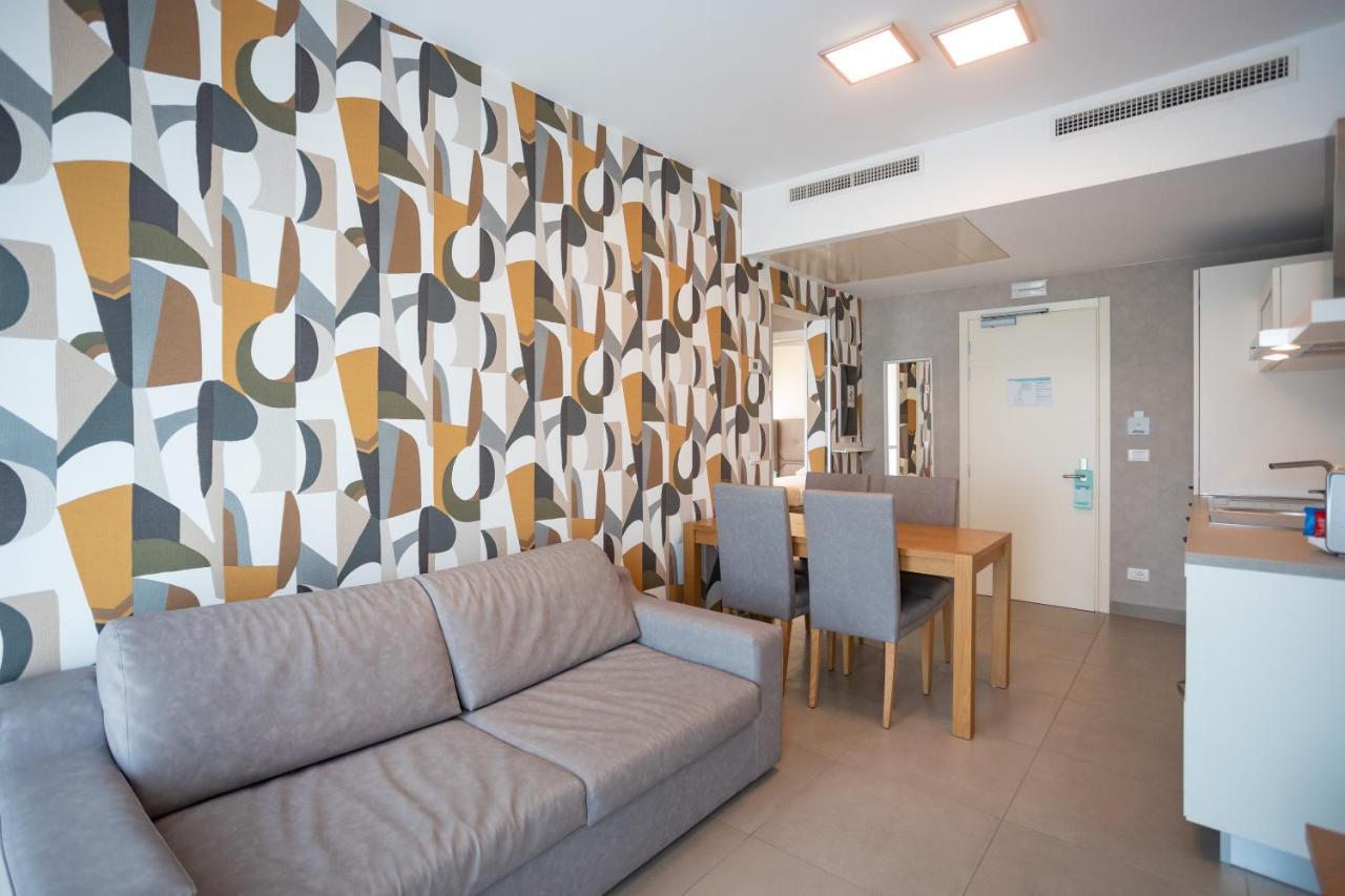 Mosella Suite Hotel Sottomarina Exterior photo